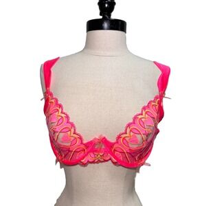 VS For Love & Lemons‎ Graphic Hearts Underwire Unlined Bra Size Large NWT